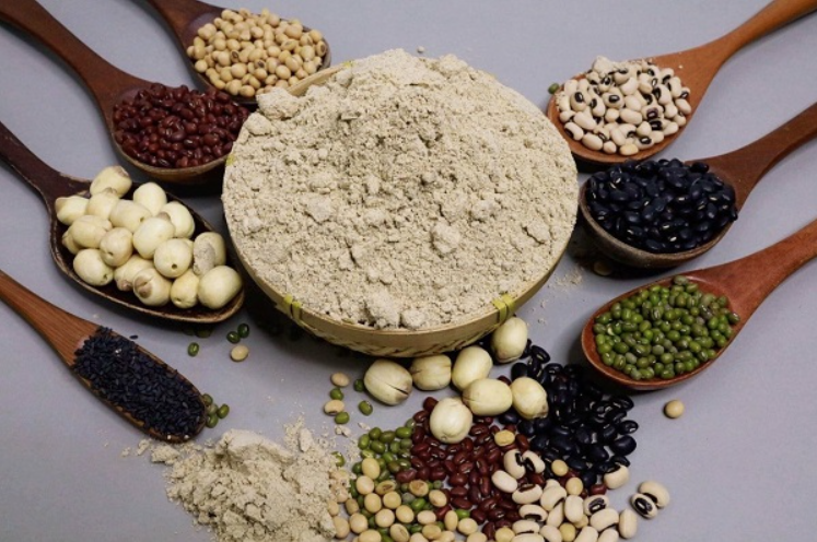 Tùy theo khẩu vị từng người mà có thể mix các loại hạt với nhau