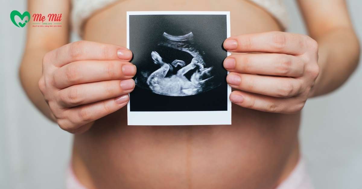 Axit folic giúp thai nhi phát triển khỏe mạnh
